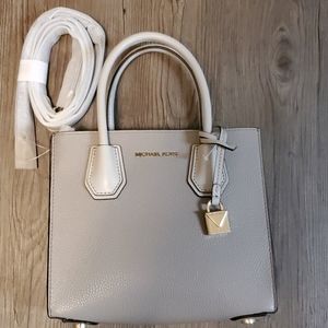 Michael Kors Pearl Grey MD Acrdion Messenger NWT